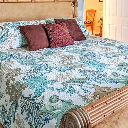 Pet-Friendly Flagler Beach Home With Yard Near Beach Bagian luar foto